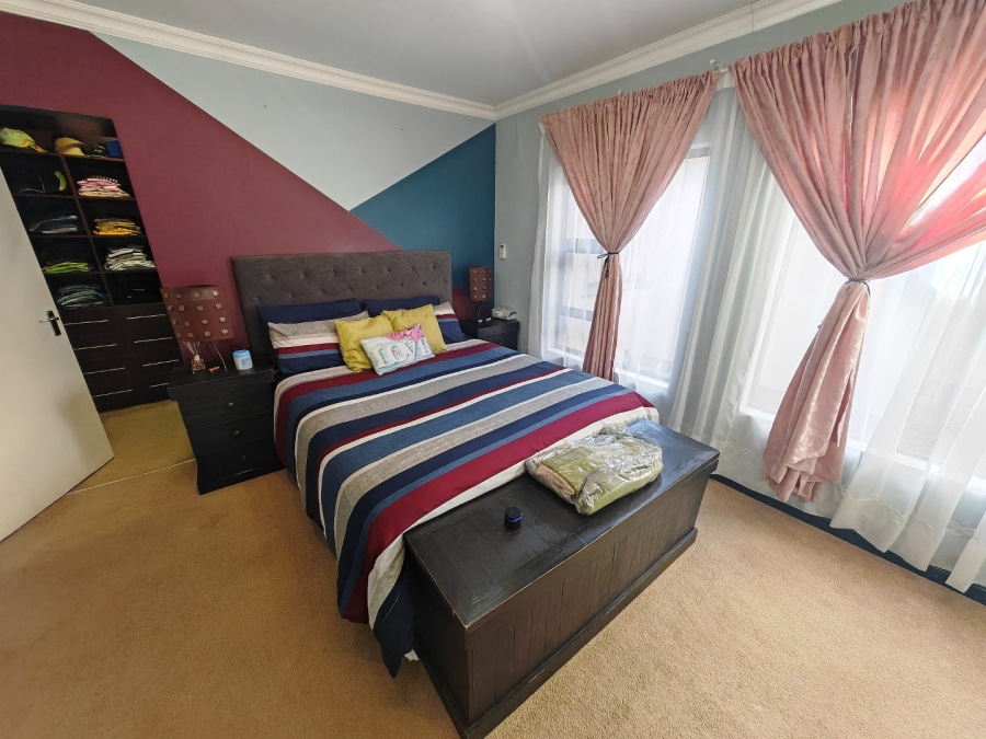 4 Bedroom Property for Sale in Bayswater Free State